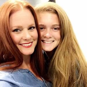 Meet your Posher, Sabrina